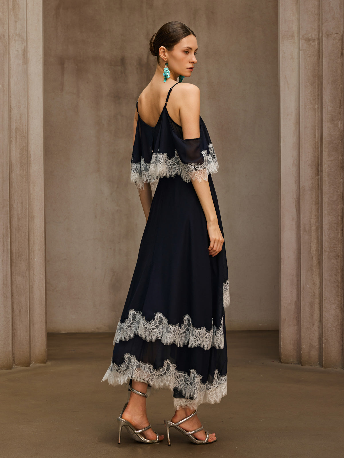 Praxoryn Spaghetti Lace Maxi Dress
