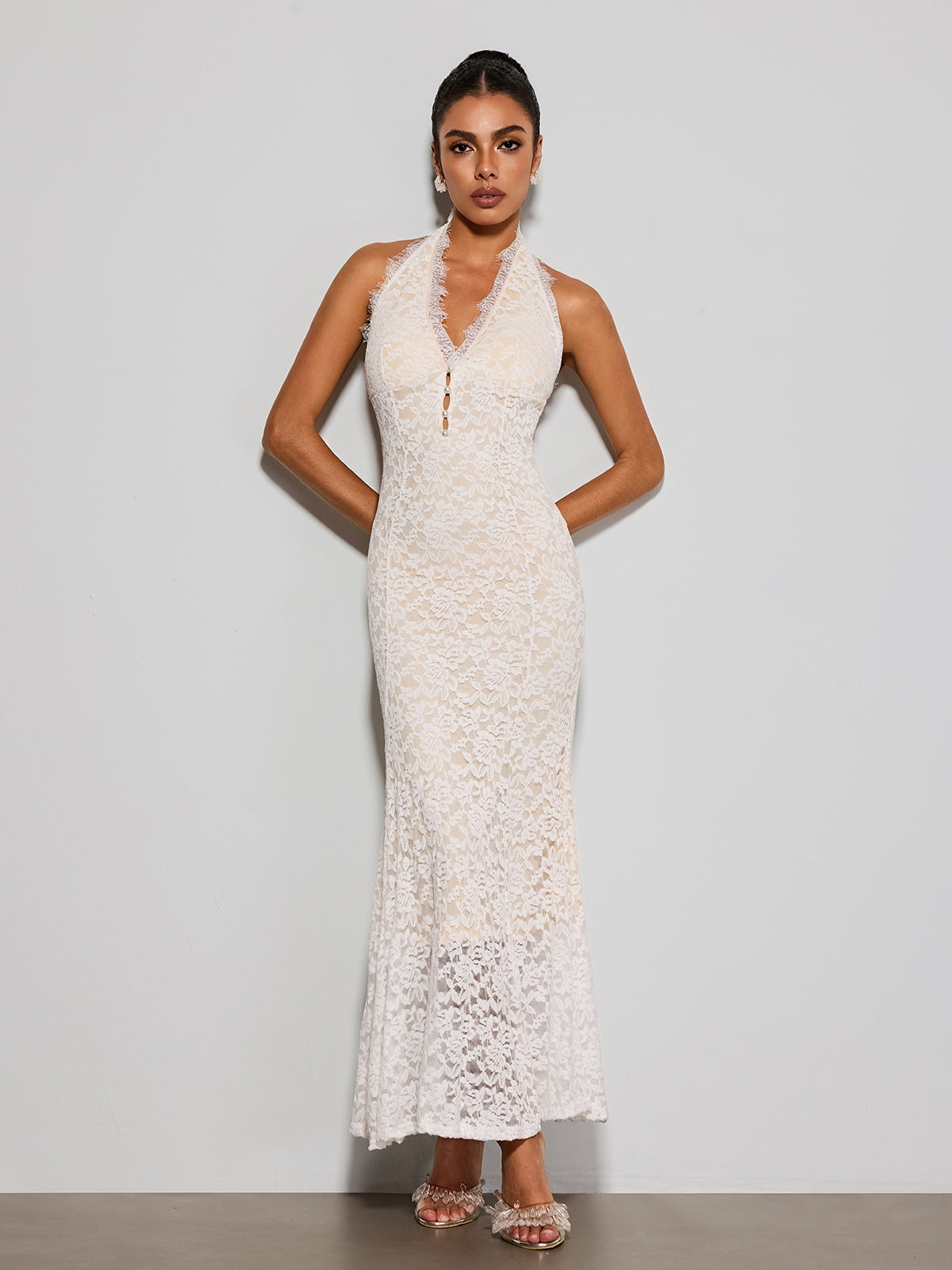 Quorveth Halterneck Lace Maxi Dress In White