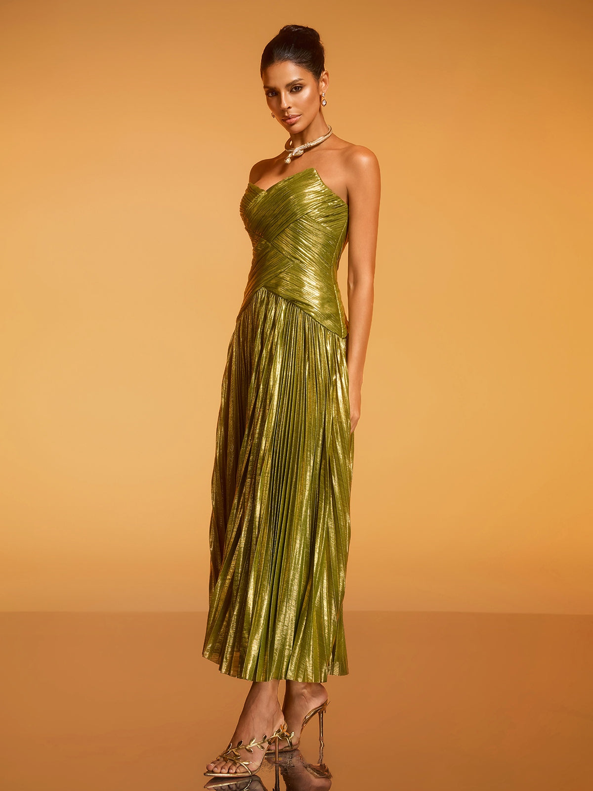 Quvory Strapless Split Pleated Maxi Dress