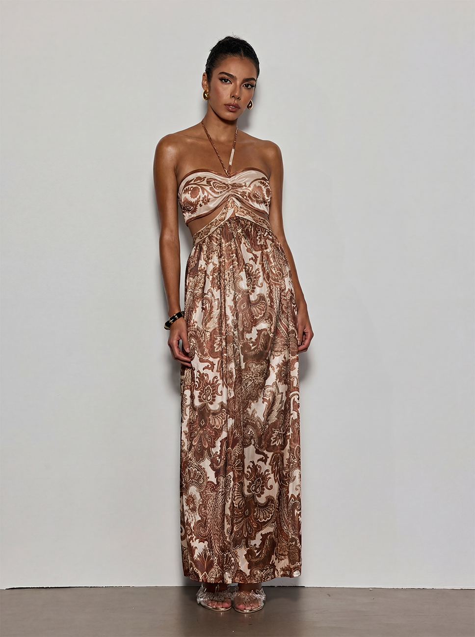 Selviq Halterneck Cutout Printed Maxi Dress