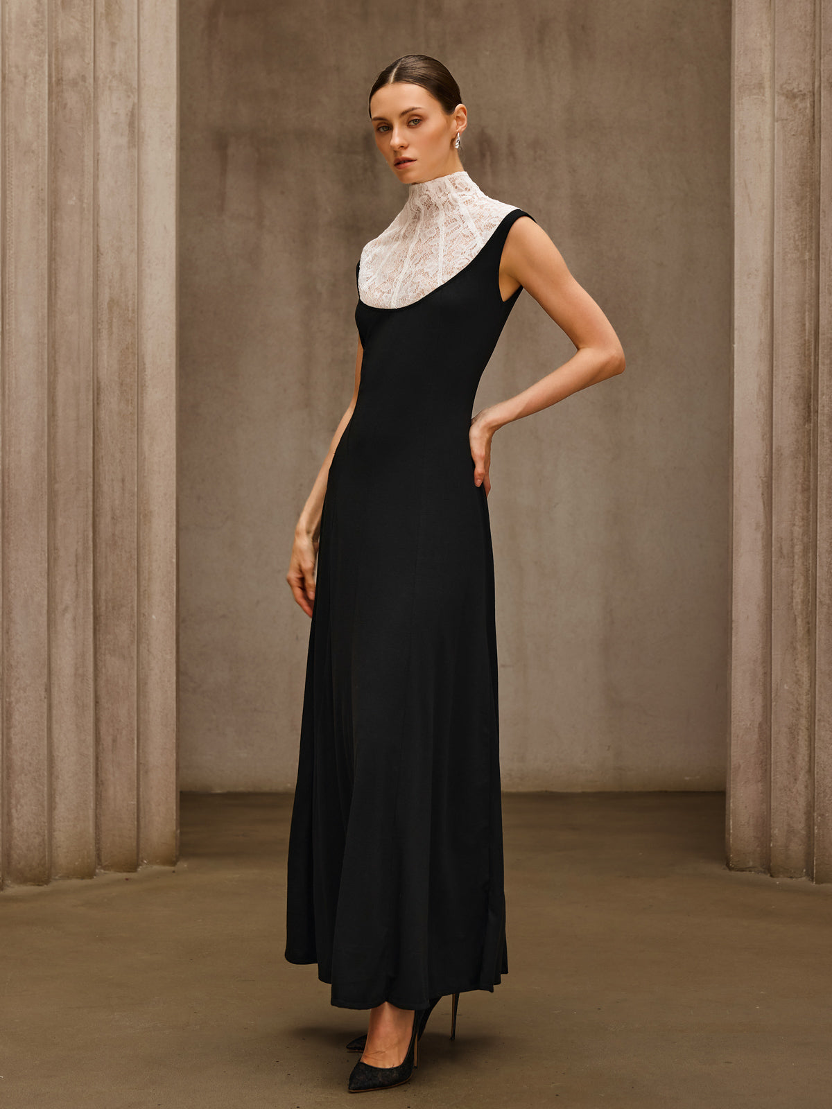 Sevionyx High Neck Lace Maxi Dress