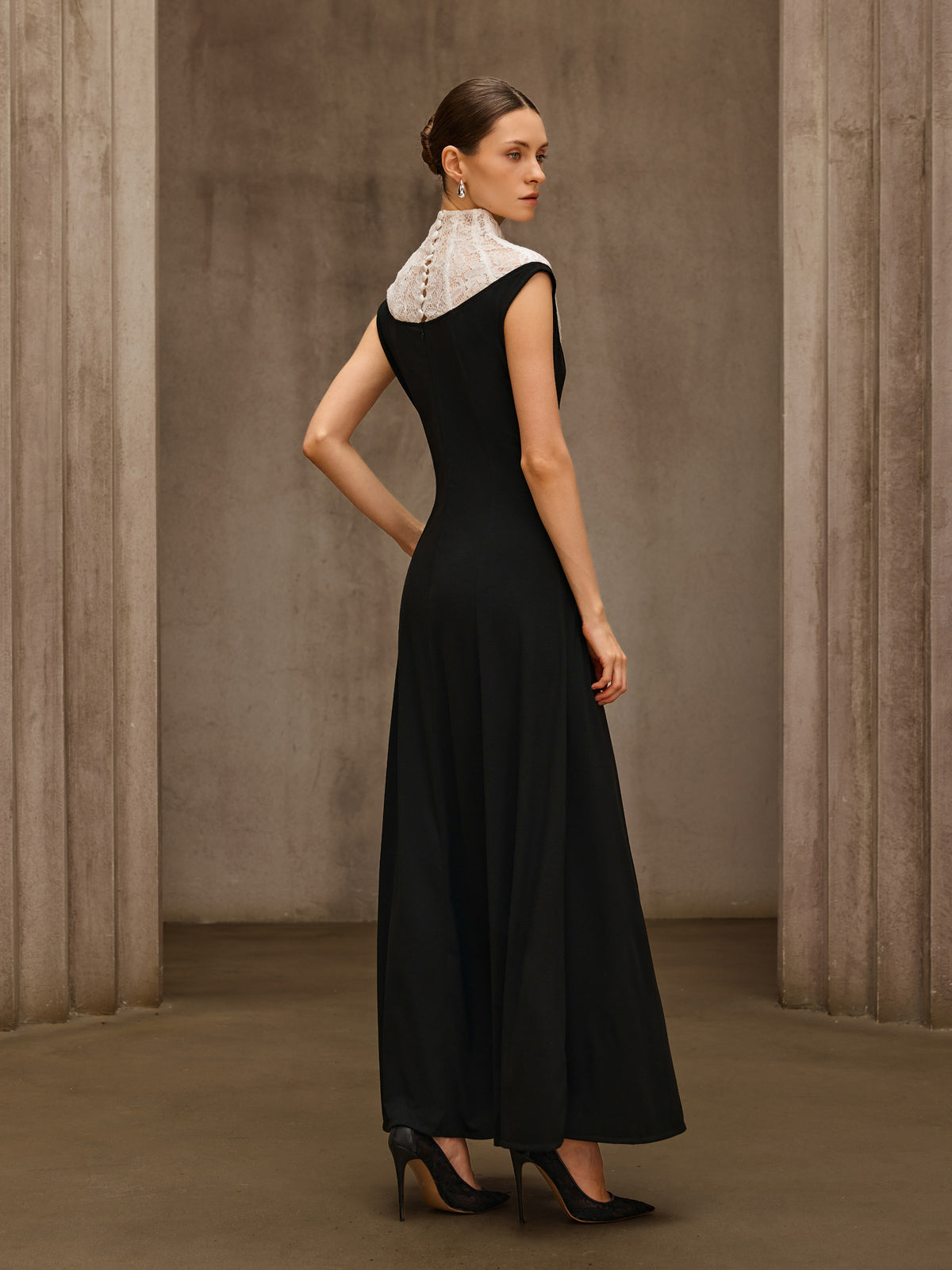 Sevionyx High Neck Lace Maxi Dress
