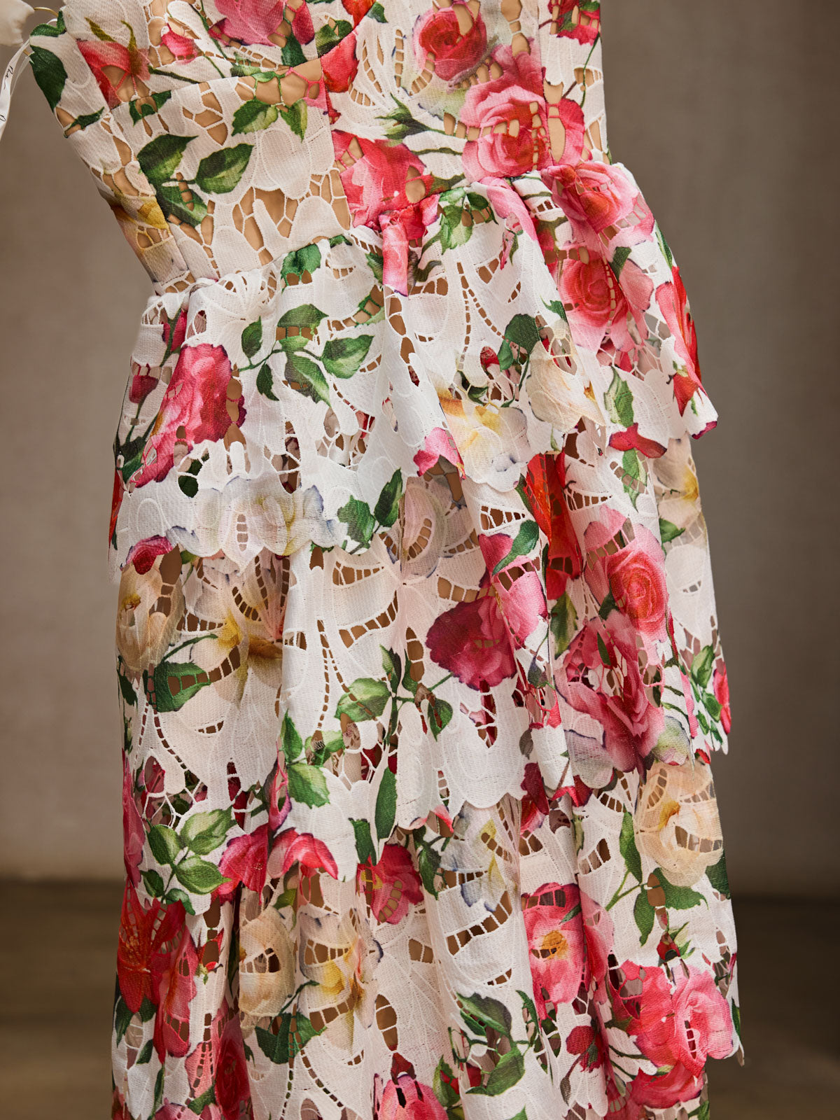 Rosstef Floral Tiered Midi Dress