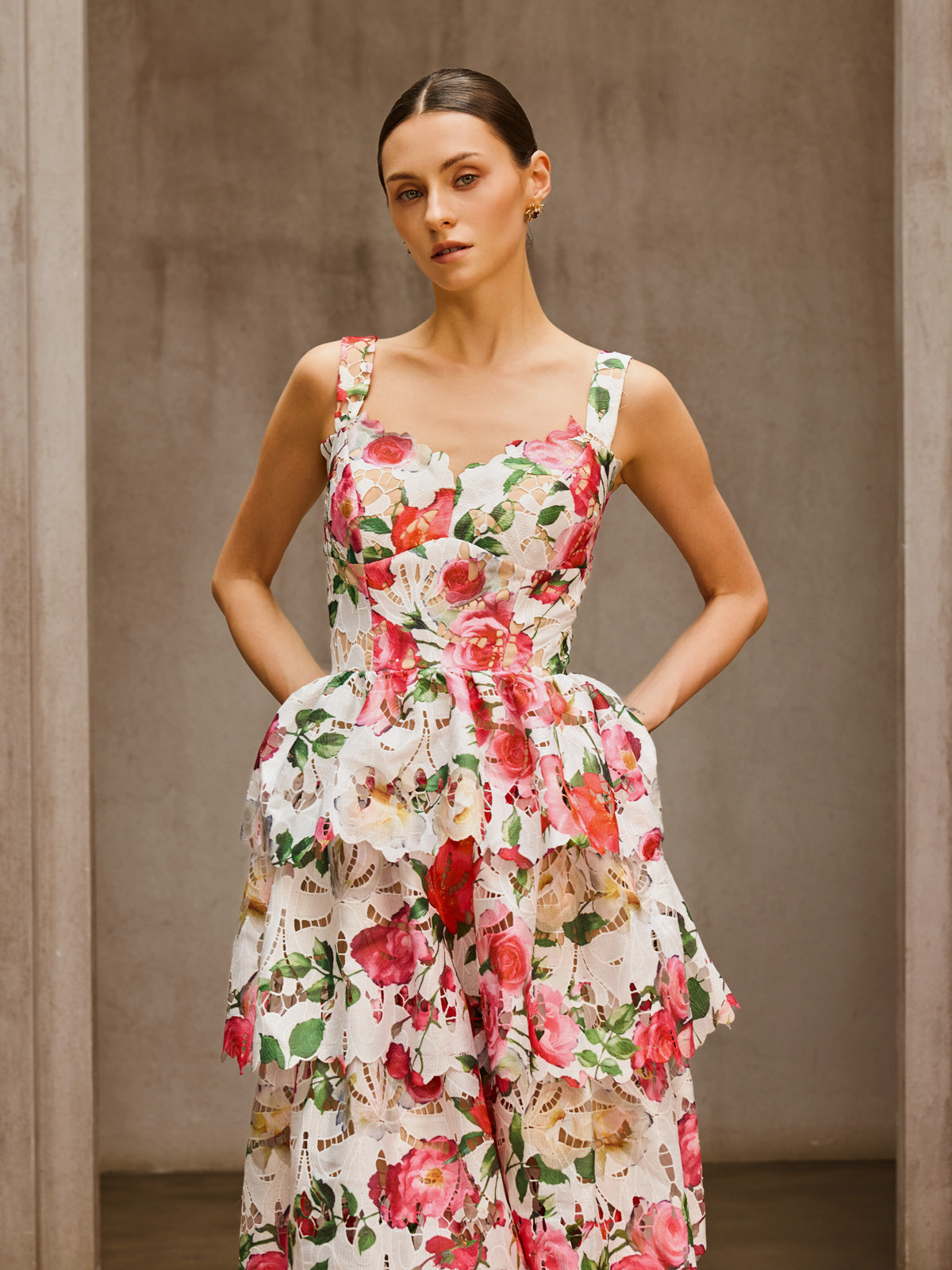Rosstef Floral Tiered Midi Dress