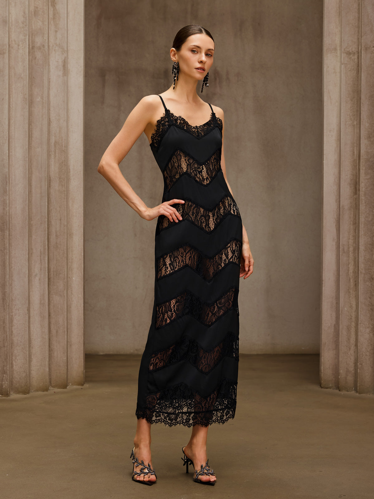 Thavion Spaghetti Lace Maxi Dress