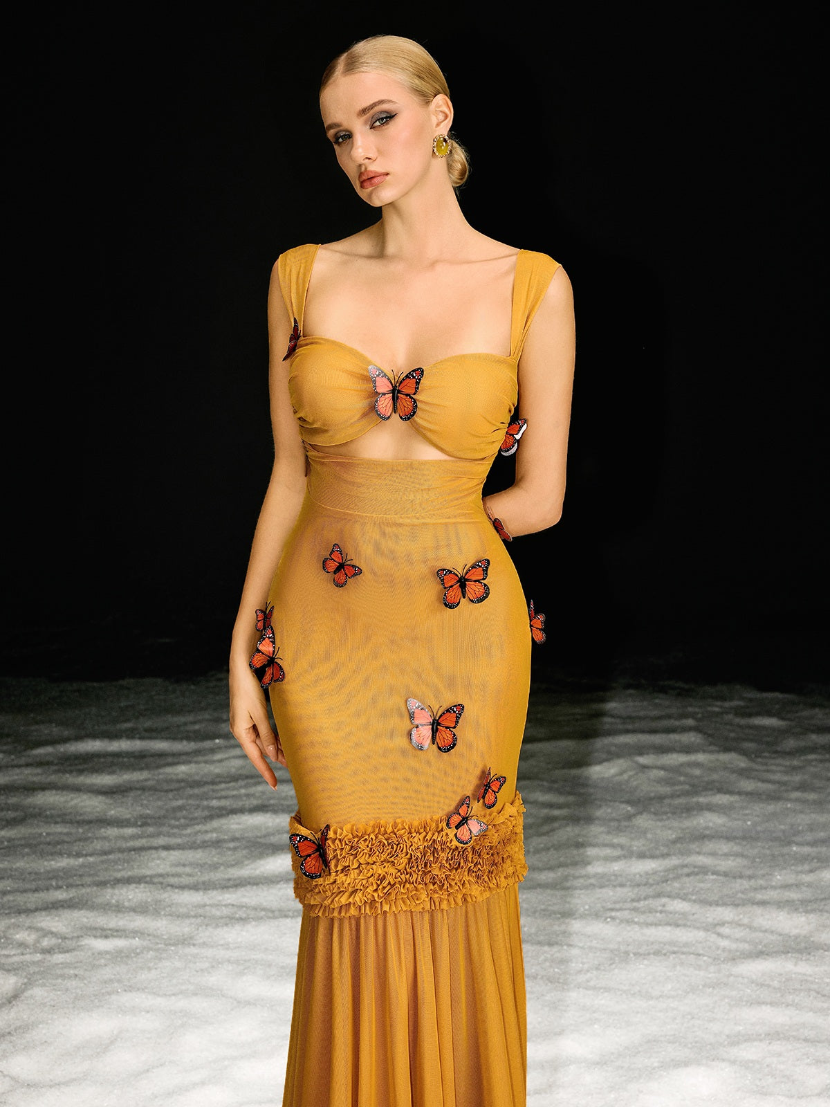 Uzgoth Cutout Butterfly Mesh Maxi Dress