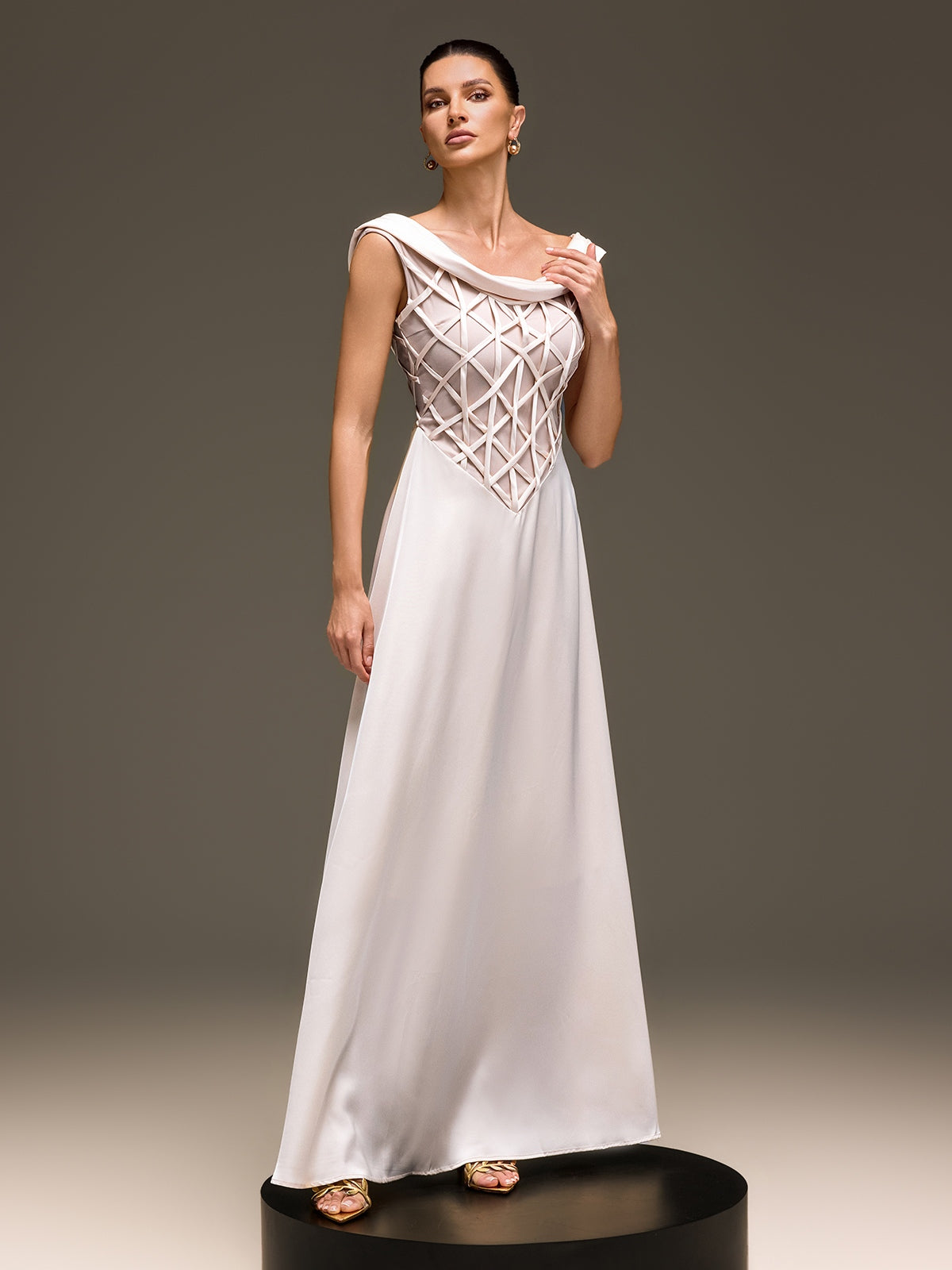 Zepharic Sleeveless Satin Maxi Dress