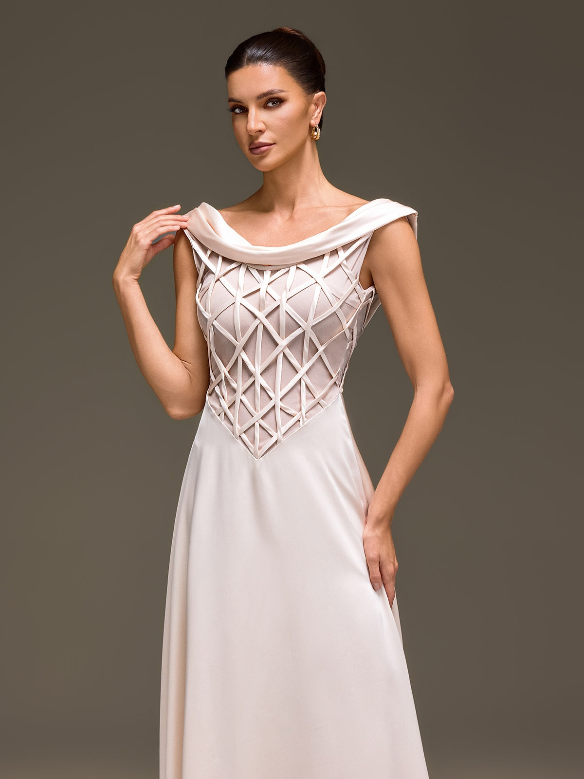Zepharic Sleeveless Satin Maxi Dress