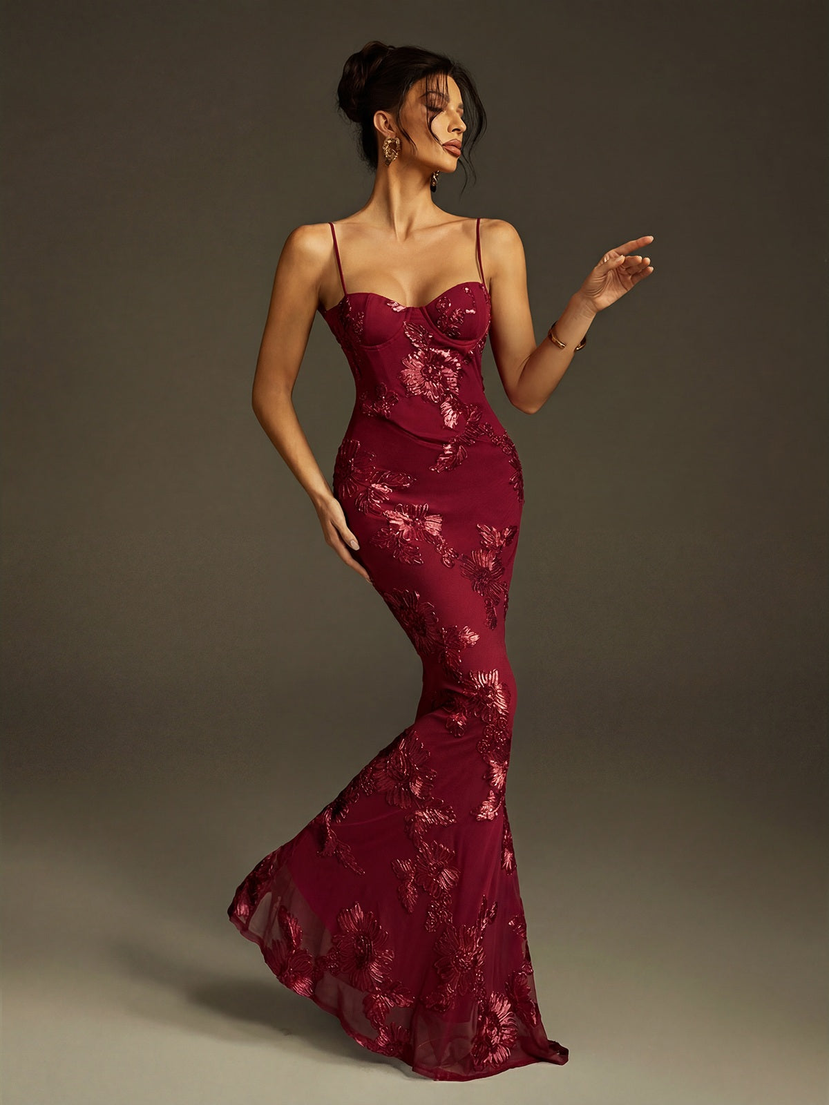 Zryne Spaghetti  Embroidered Flower Maxi Dress In Wine