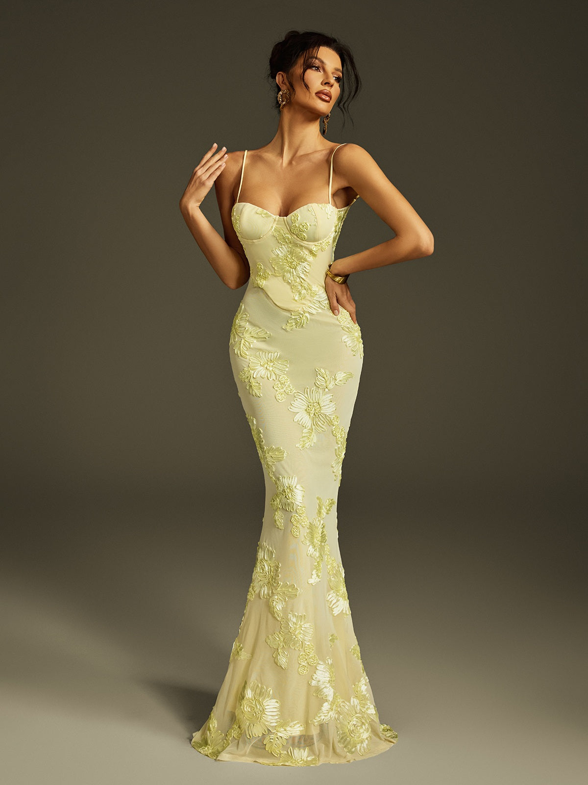 Rosstef Zryne Spaghetti Embroidered Flower Maxi Dress