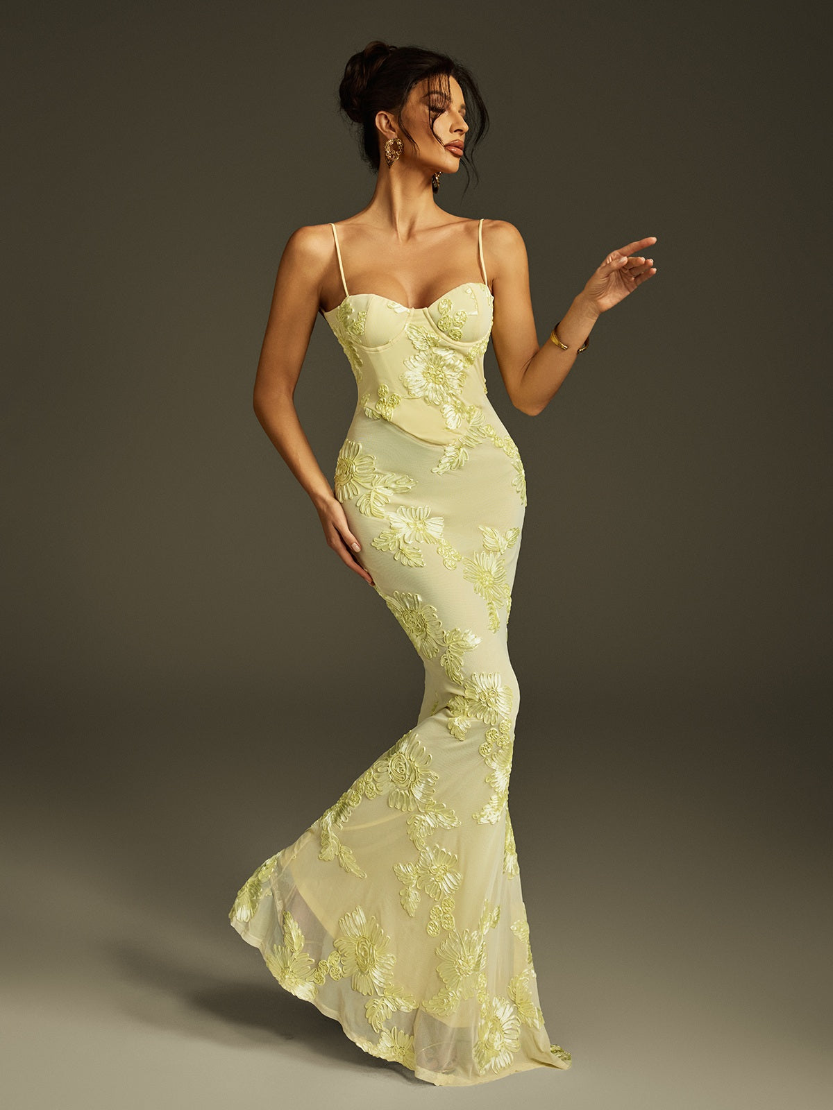 Rosstef Zryne Spaghetti Embroidered Flower Maxi Dress