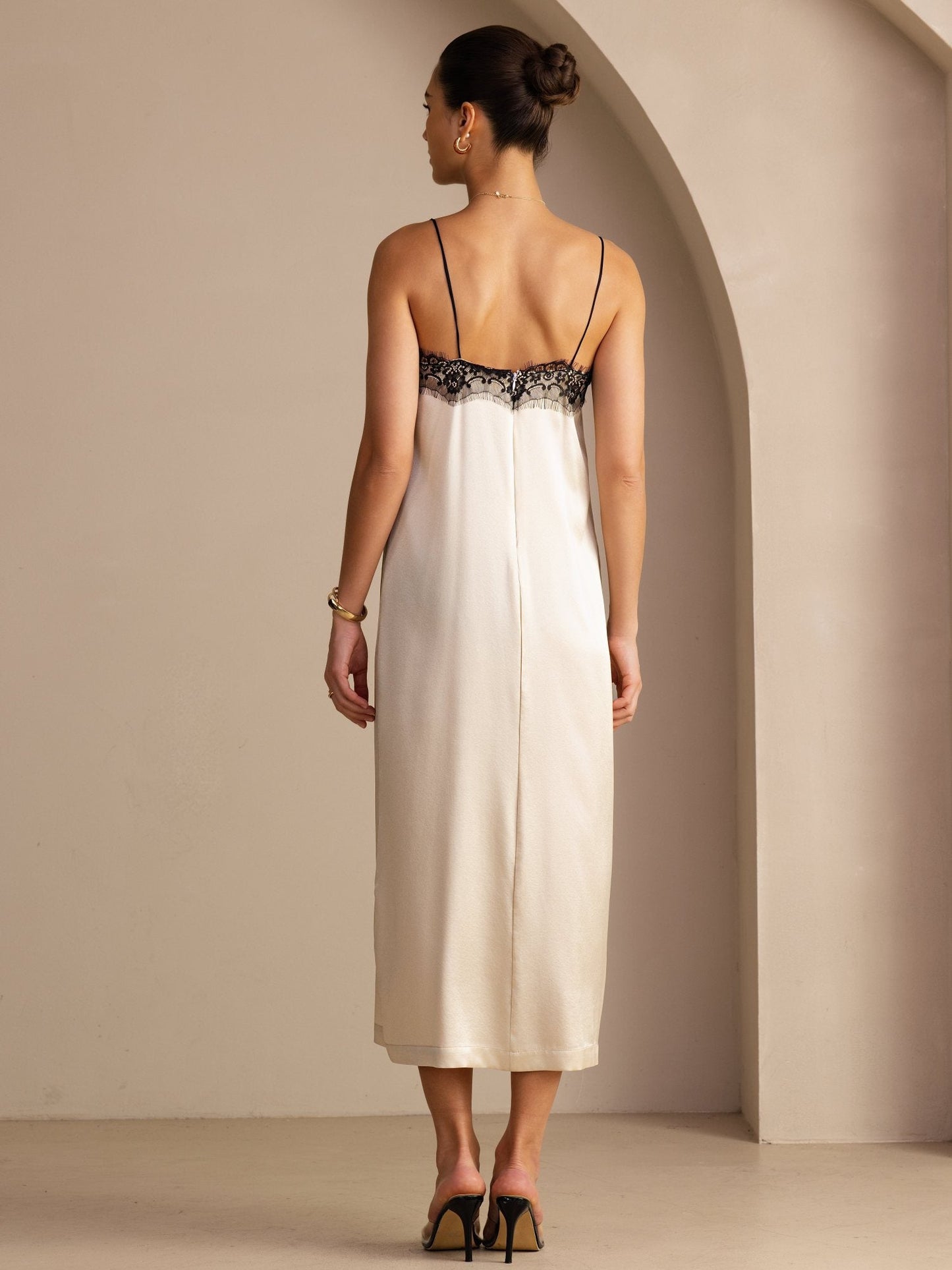 Rosstef 19Momme Silk Square Neck Spaghetti Strap Lace Midi Dress