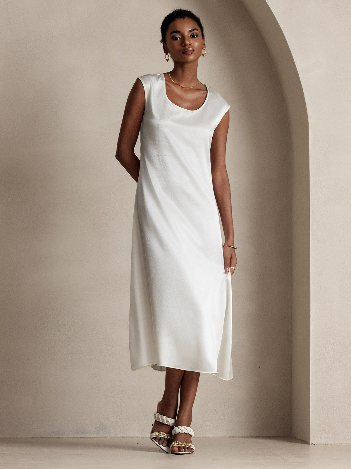 Rosstef 19Momme Silk Cap Sleeve Round Neck Midi Dress