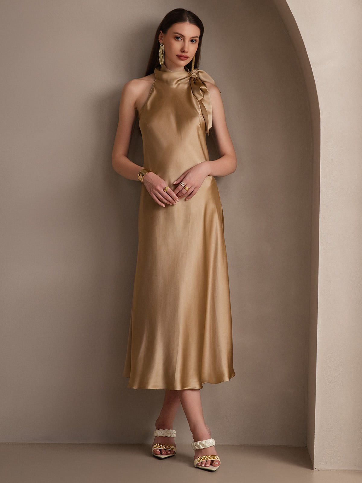 Rosstef 19Momme Silk Sleeveless Tie Neck Midi Dress