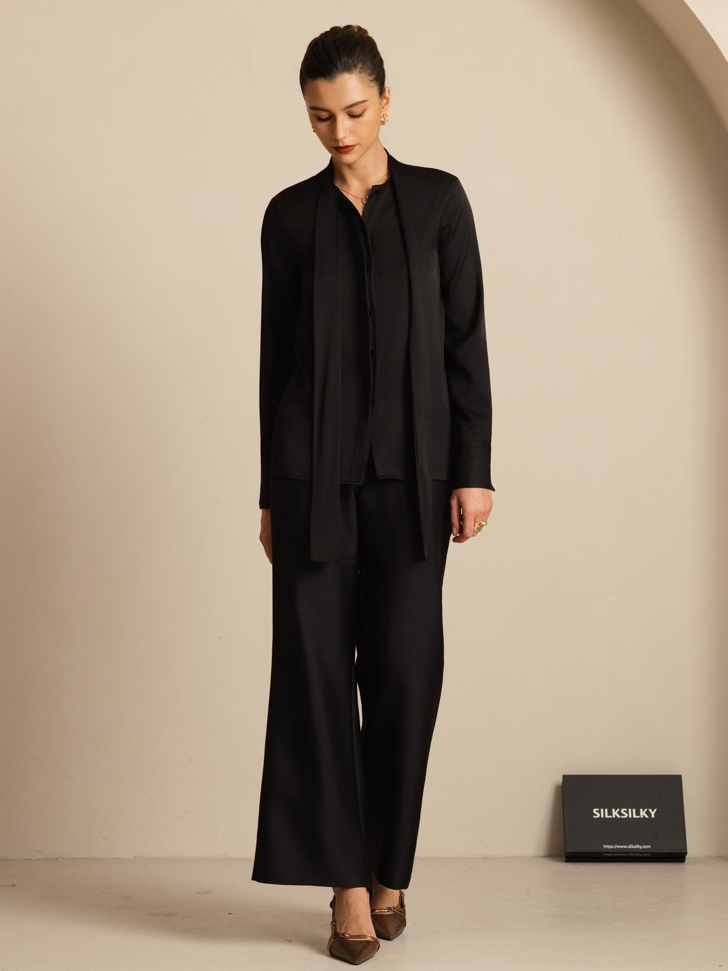 Rosstef 19Momme Silk Tie Neck Long Sleeve Blouse
