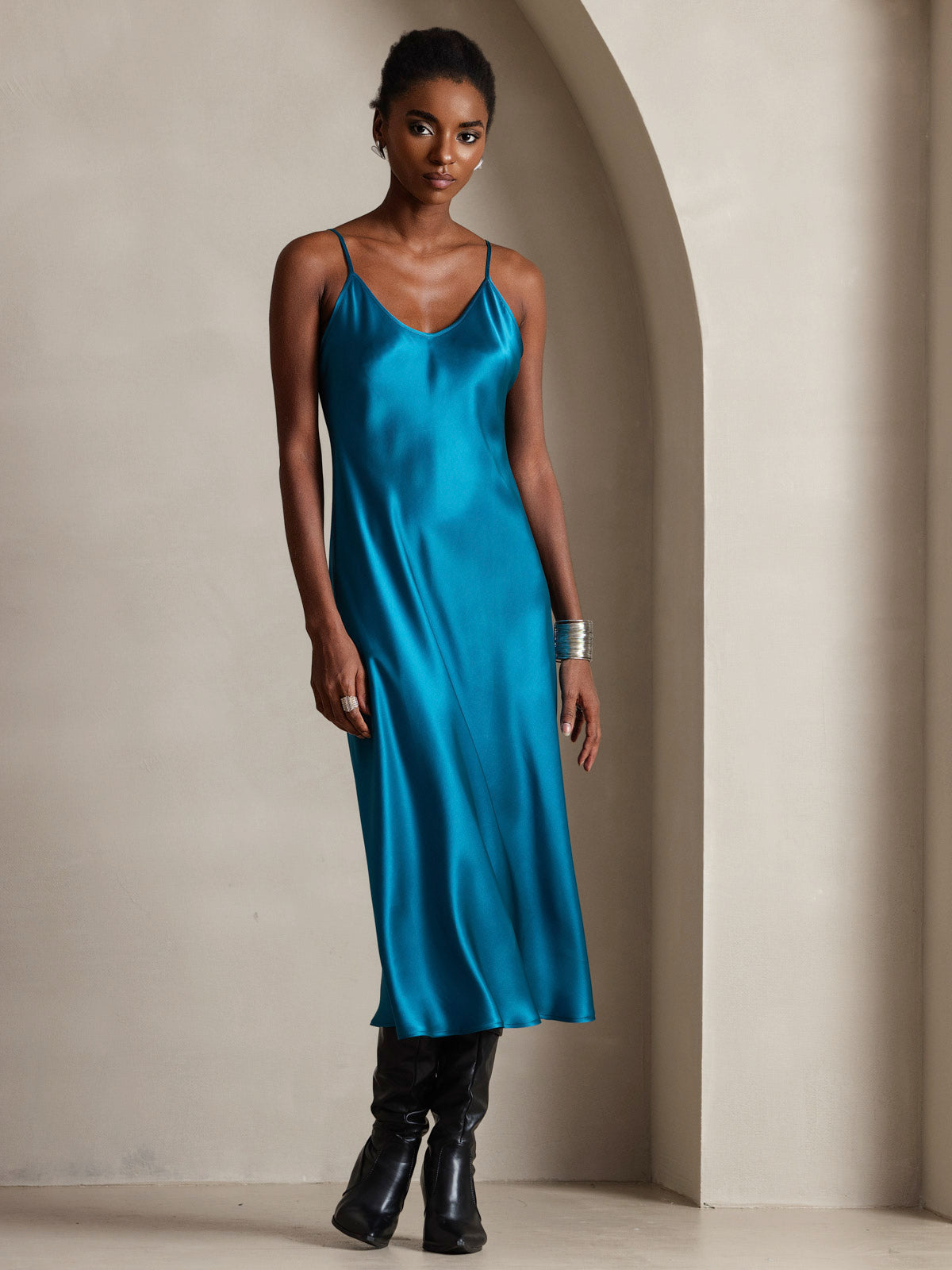 Rosstef 100% Mulberry Silk Spaghetti Strap V Neck Midi Dress