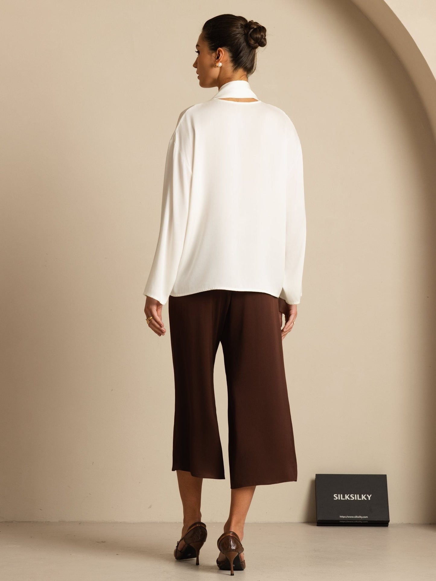 Rosstef 19Momme Stretch Silk Asimetrik V Çıkıntılı Bluz