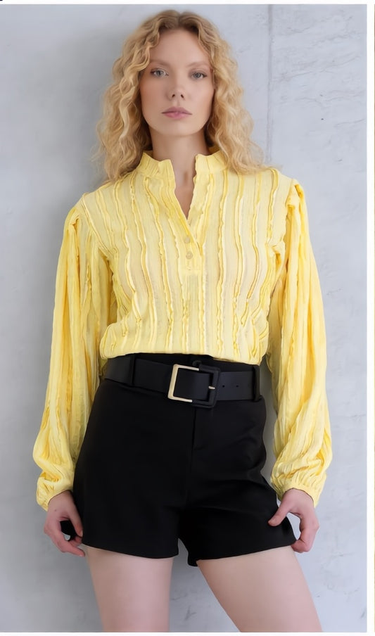 ROSSTEF Dik Yaka Fırfır Detaylı Dokulu Bluz